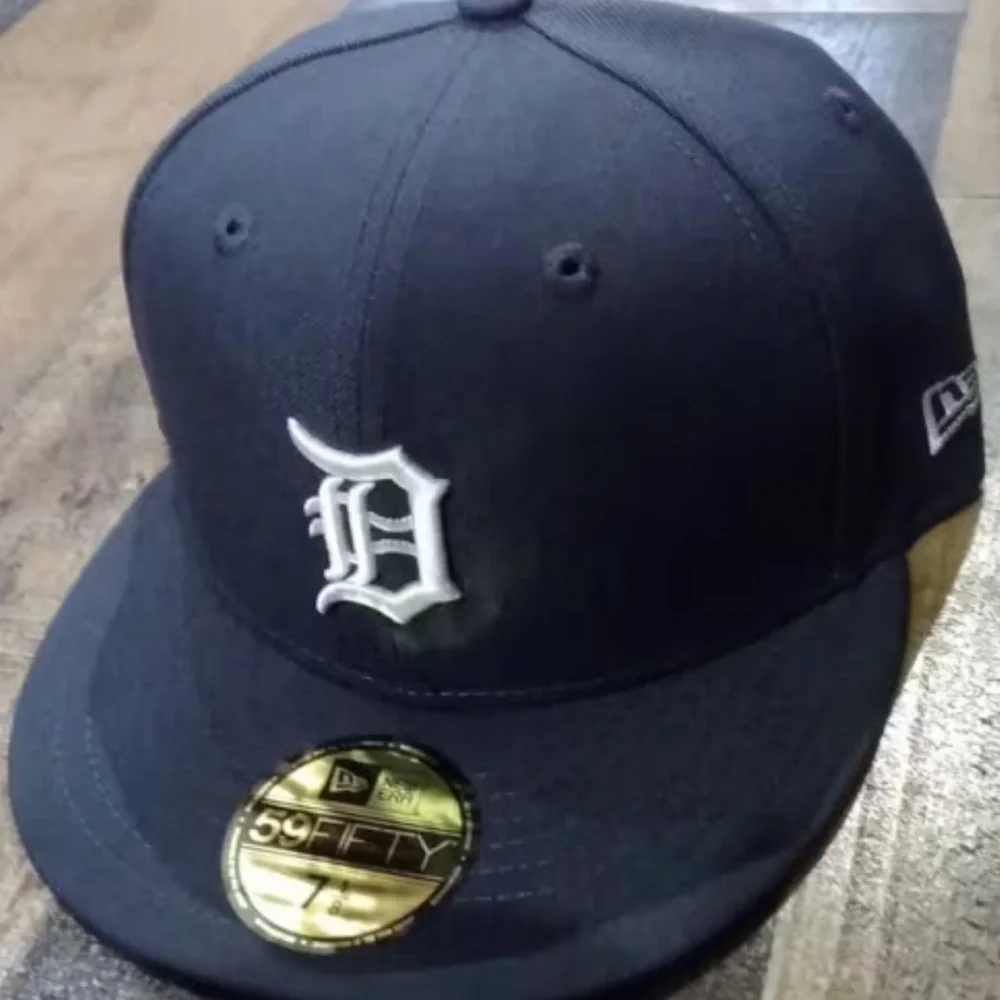 NEW ERA DETROIT TIGERS MENS GREY 59FIFTY FITTED HAT 7 5/8